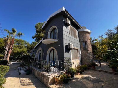 Villa in the centre of Kyrenia with all furniture and appliances